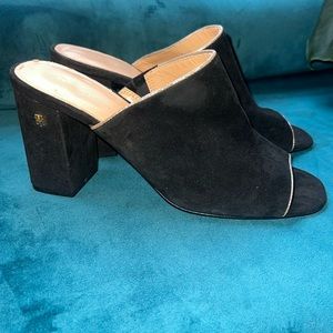 Tommy Hilfiger slide on mules